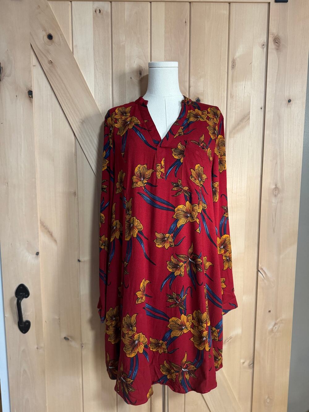 JustFab | NWT Red Tropical Floral Print Long Sleeve Tunic Top | Size Large